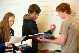 英国tutor，美国tutor